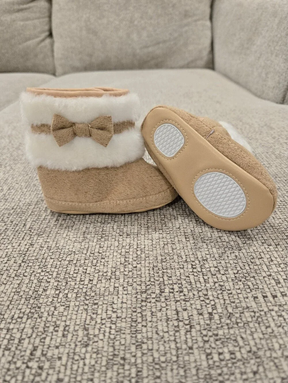 Girls Tan Faux-Shearling Bow Booties